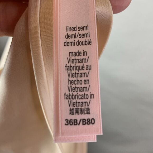 Victoria’s Secret Beige Lined Semi-Demi Wirefree Bra Size 36B - Picture 10 of 10